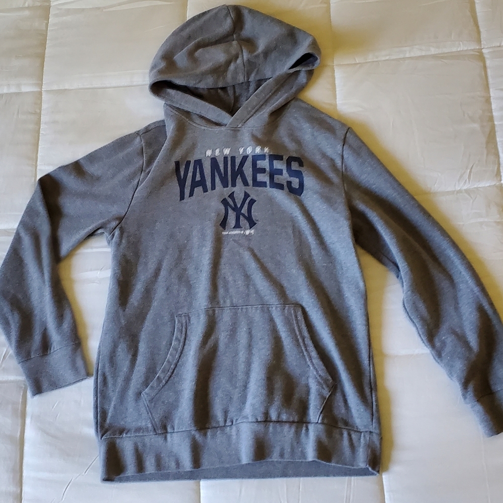 Yankees Hoodie boys size 14-16